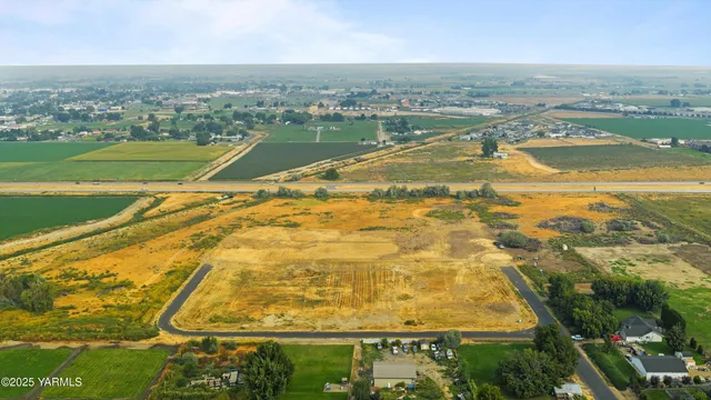 $134,000 | Lot 6 Clyde Circle, Sunnyside, WA 98944