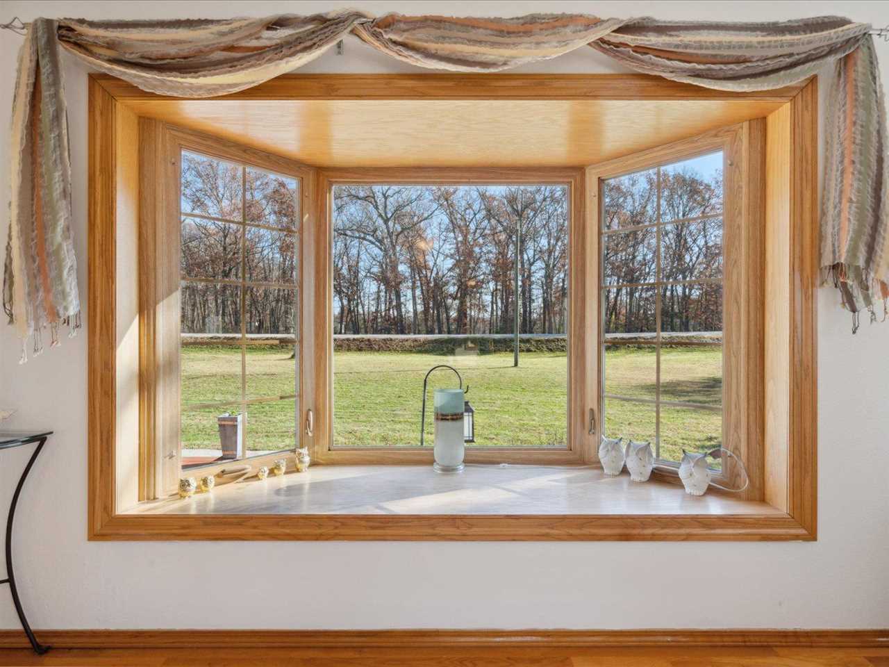 1453 Hickory Hollow Road Solon, IA 52333 - Photo 3 of 13 Gallery Image 3