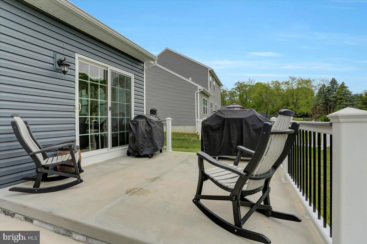 416 Castleton Drive Chambersburg, PA 17202 - Photo 40 of 44 Back Patio
