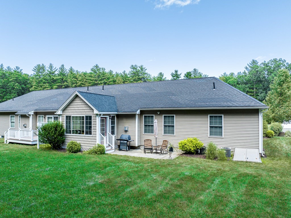 103 Tall Pines Road, Unit 103 Hampden, MA 01036 - Photo 3 of 32 Gallery Image 3