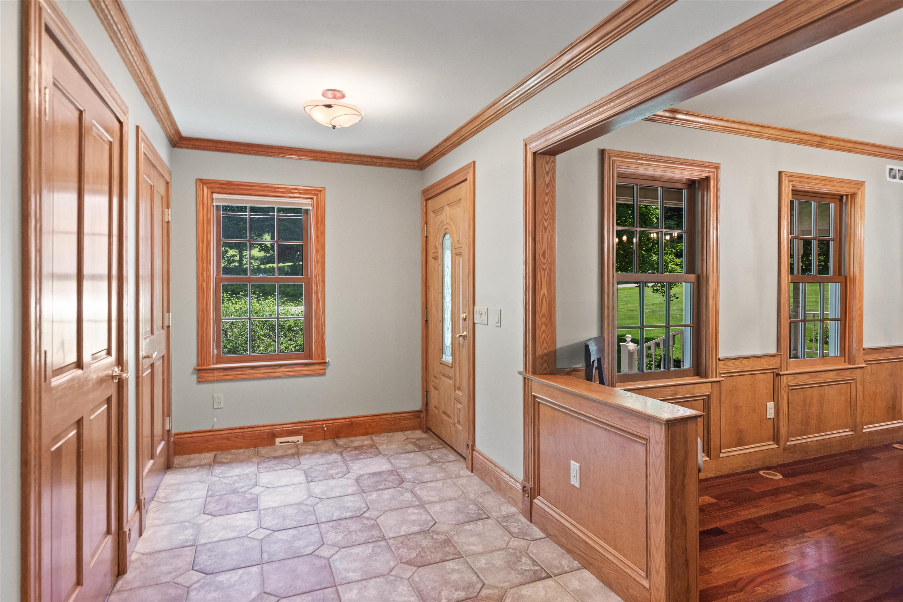 299 Robbins Mountain Road Richmond, VT 05477 - Photo 4 of 60 Gallery Image 4