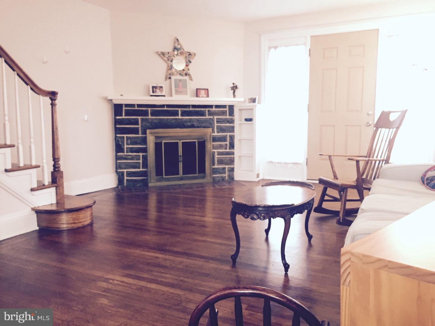 520 Wales Road Havertown, PA 19083 - Photo 3 of 18