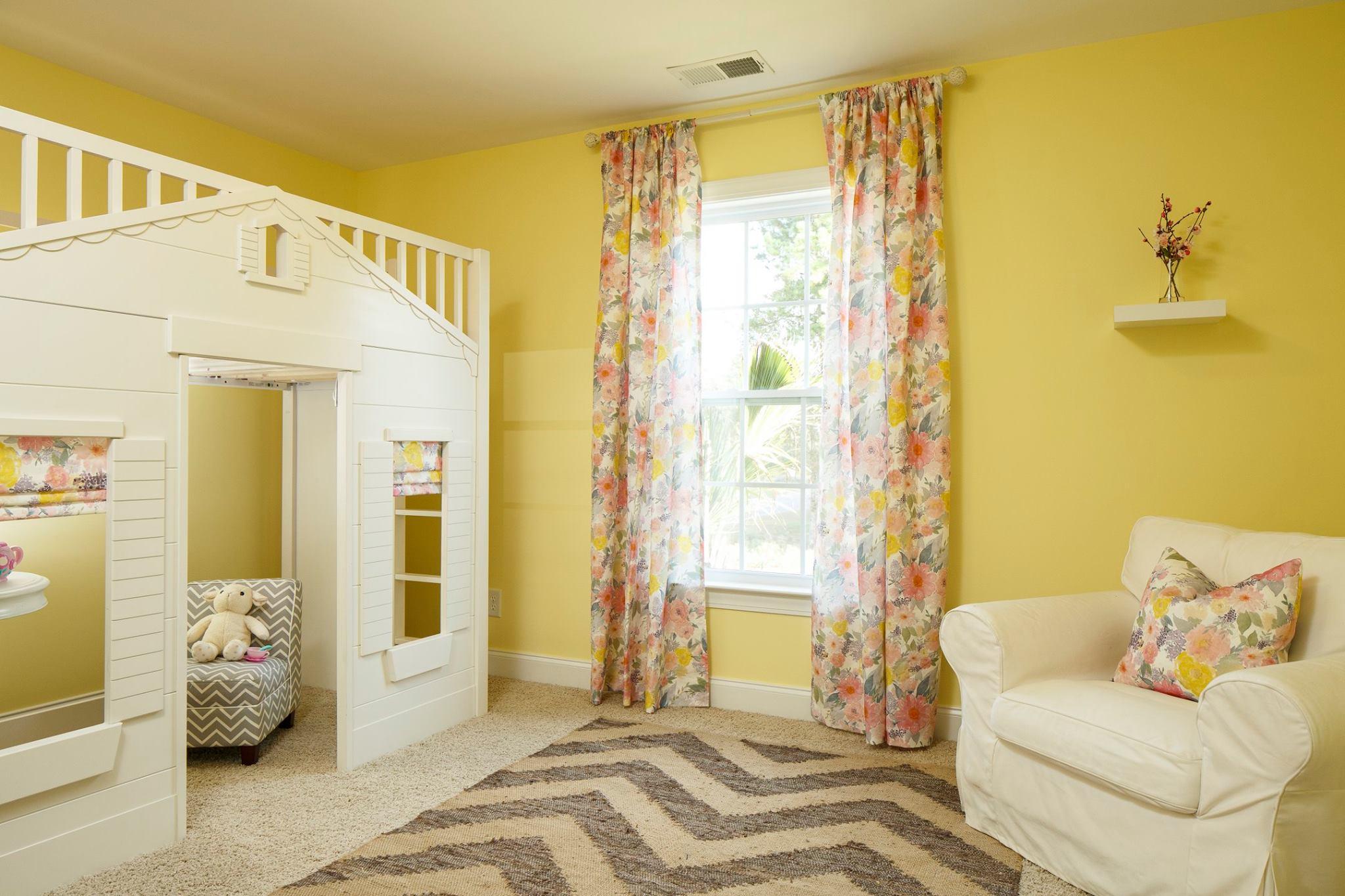557 Pendleton Drive Moncks Corner, SC 29461 - Photo 12 of 32 12696989_1108654862499556_59566308424916