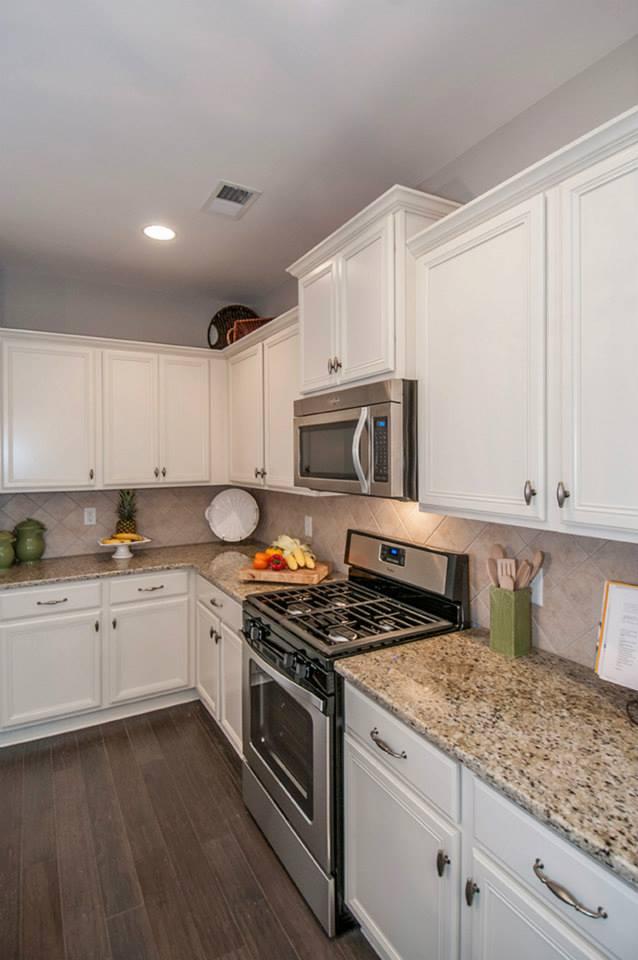 557 Pendleton Drive Moncks Corner, SC 29461 - Photo 6 of 32 547692_607687882596259_1469787523_n
