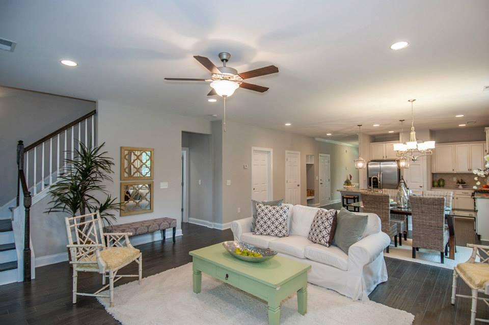 557 Pendleton Drive Moncks Corner, SC 29461 - Photo 7 of 32 1001703_607687589262955_314796844_n