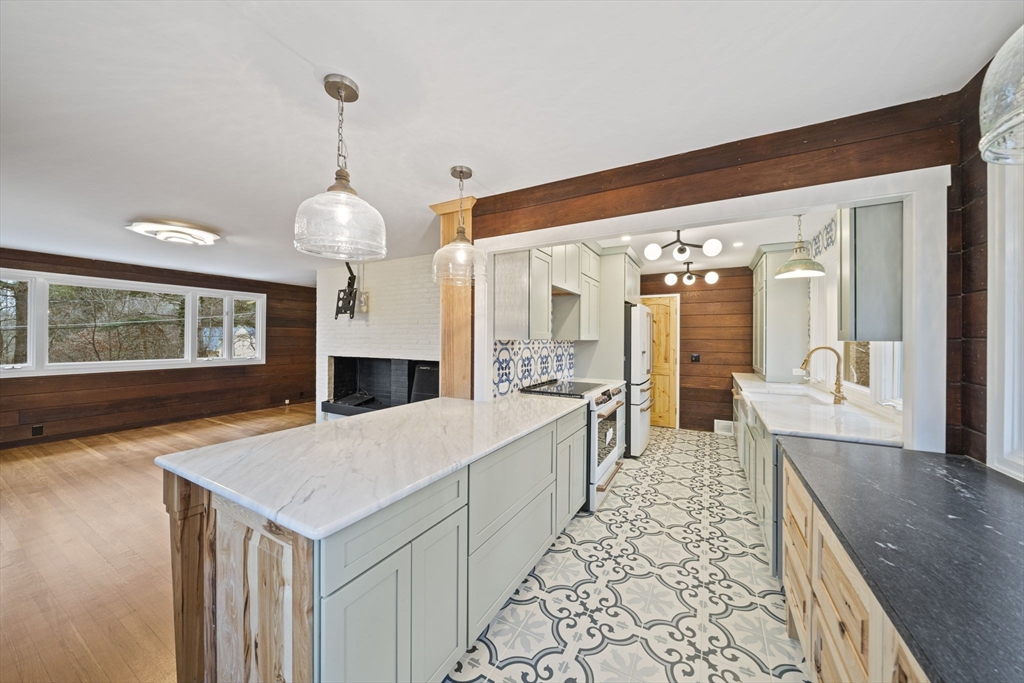 12 Sabrina Farm Wellesley, MA 02482 - Photo 2 of 16 a very nice looking room with a large window