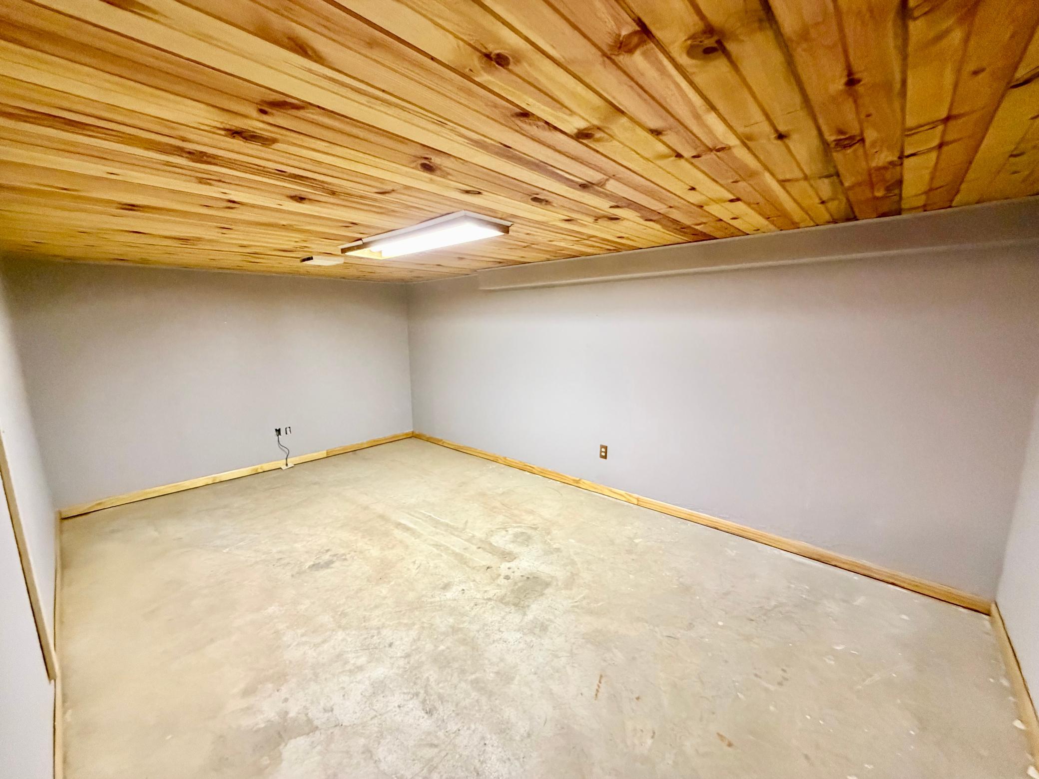 748 West Avenue Red Wing, MN 55066 - Photo 29 of 34
