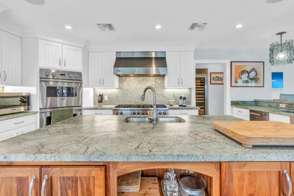 $5,595,000 | 114 Calle Ensueno, Marathon, FL 33050