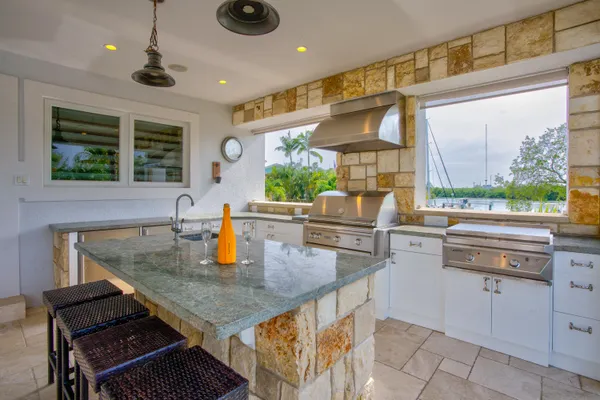 $5,595,000 | 114 Calle Ensueno, Marathon, FL 33050