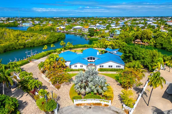 $5,595,000 | 114 Calle Ensueno, Marathon, FL 33050