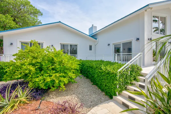$5,595,000 | 114 Calle Ensueno, Marathon, FL 33050