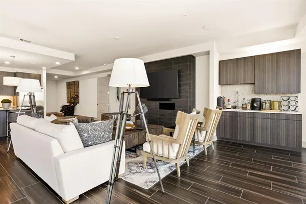 $18,995 | 6000 Columbus Avenue, Unit 2901, Plano, TX 75024