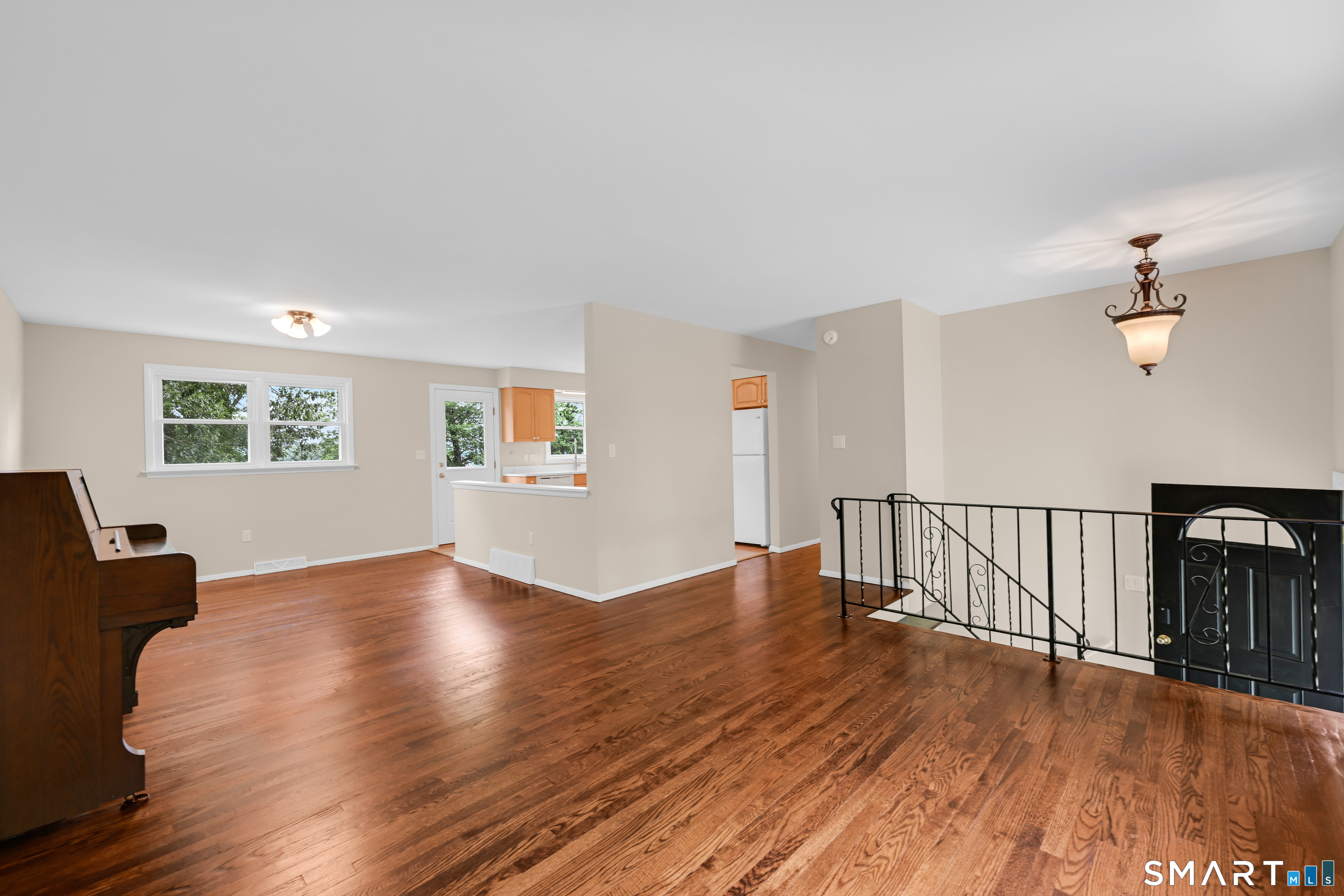 130 Back Rimmon Road Beacon Falls, CT 06403 - Photo 13 of 40