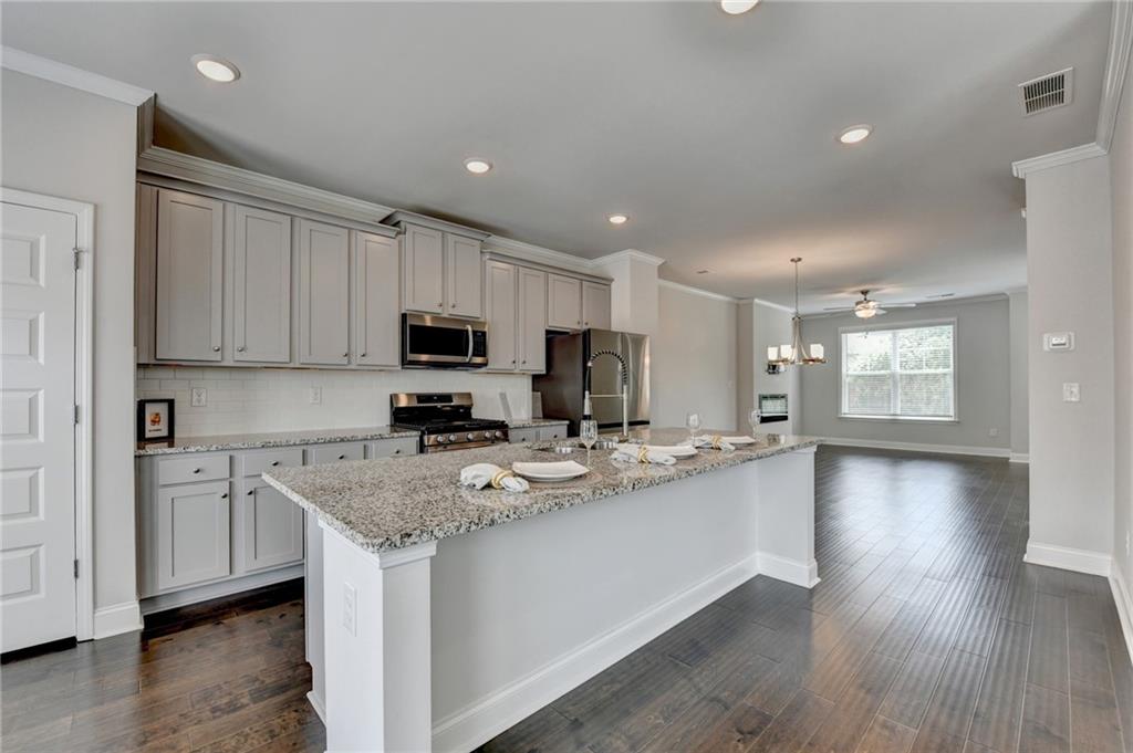 2695 La Rive Drive Duluth, GA 30097 - Photo 14 of 66