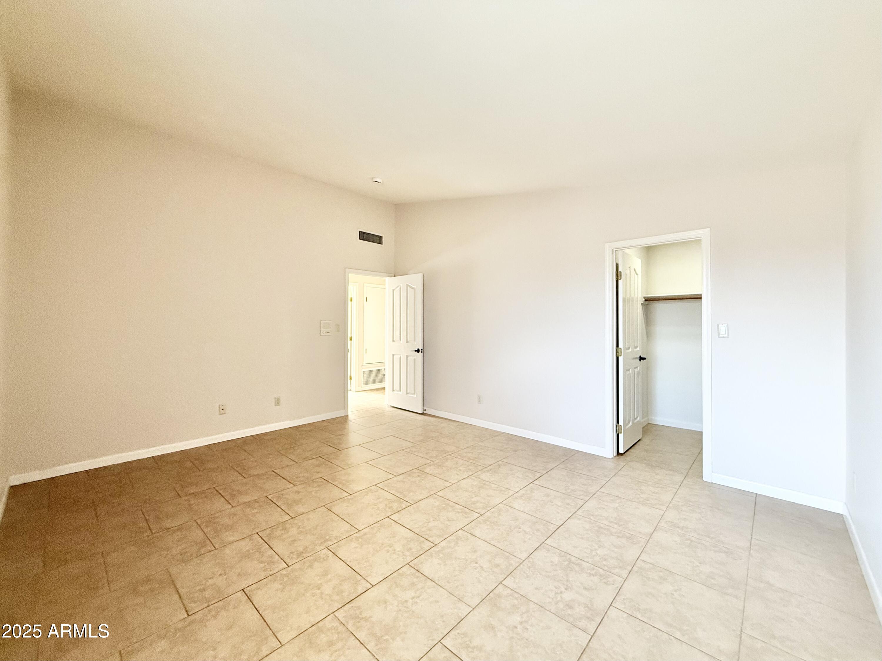 2718 East Bighorn Avenue Phoenix, AZ 85048 - Photo 20 of 31 a view of an empty room