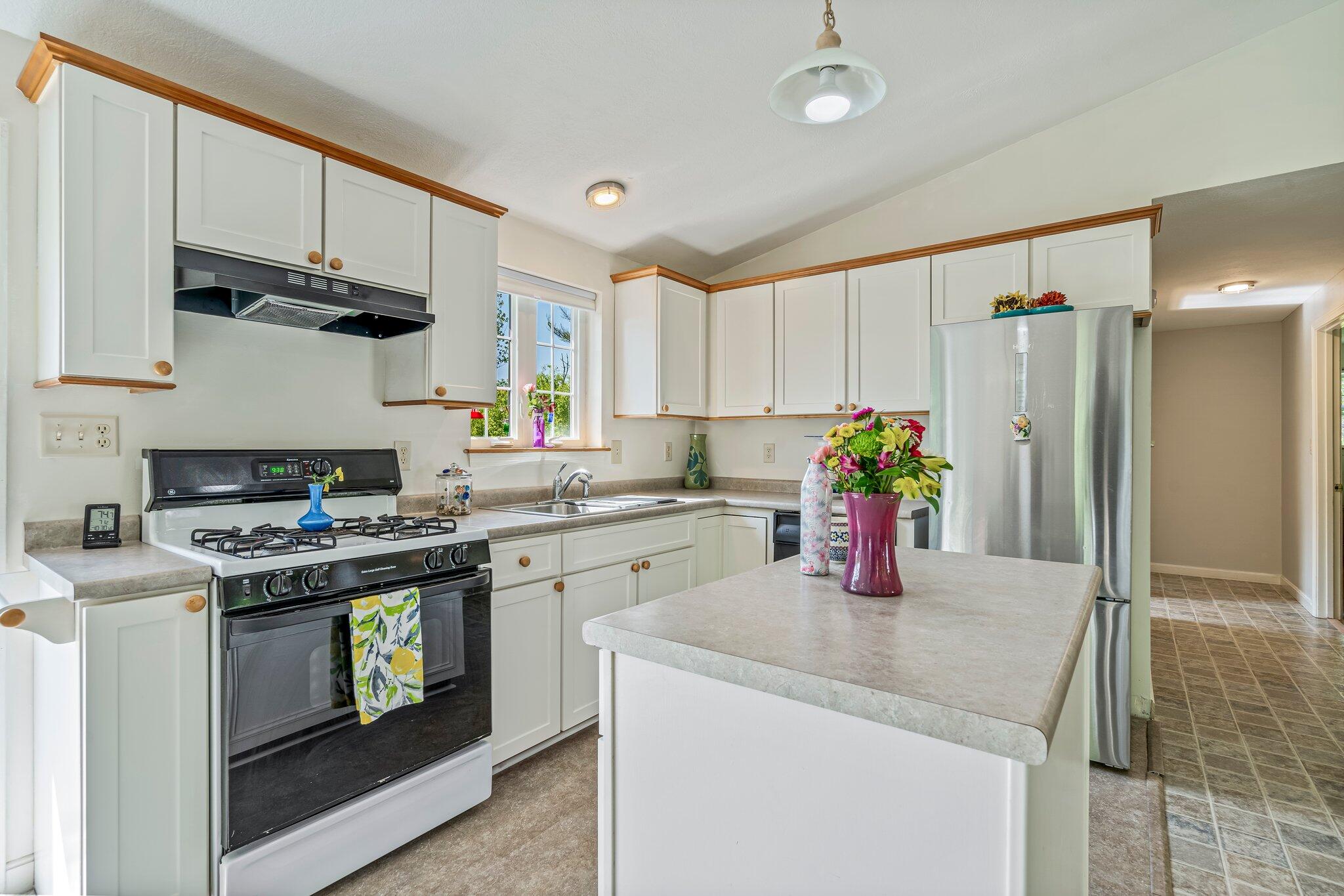 129 Lawrence Road Gray, ME 04039 - Photo 8 of 43 9-web-or-mls-DSC02938