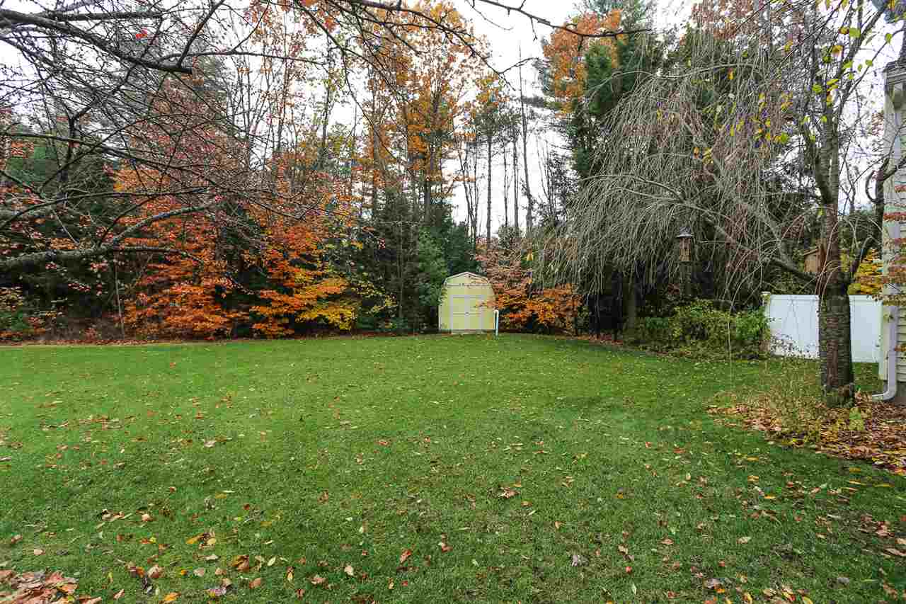 37 Hemlock Street Rochester, NH 03867 - Photo 3 of 38