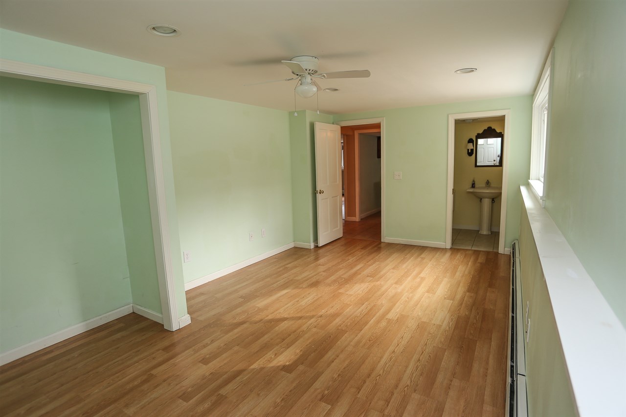 37 Hemlock Street Rochester, NH 03867 - Photo 27 of 38