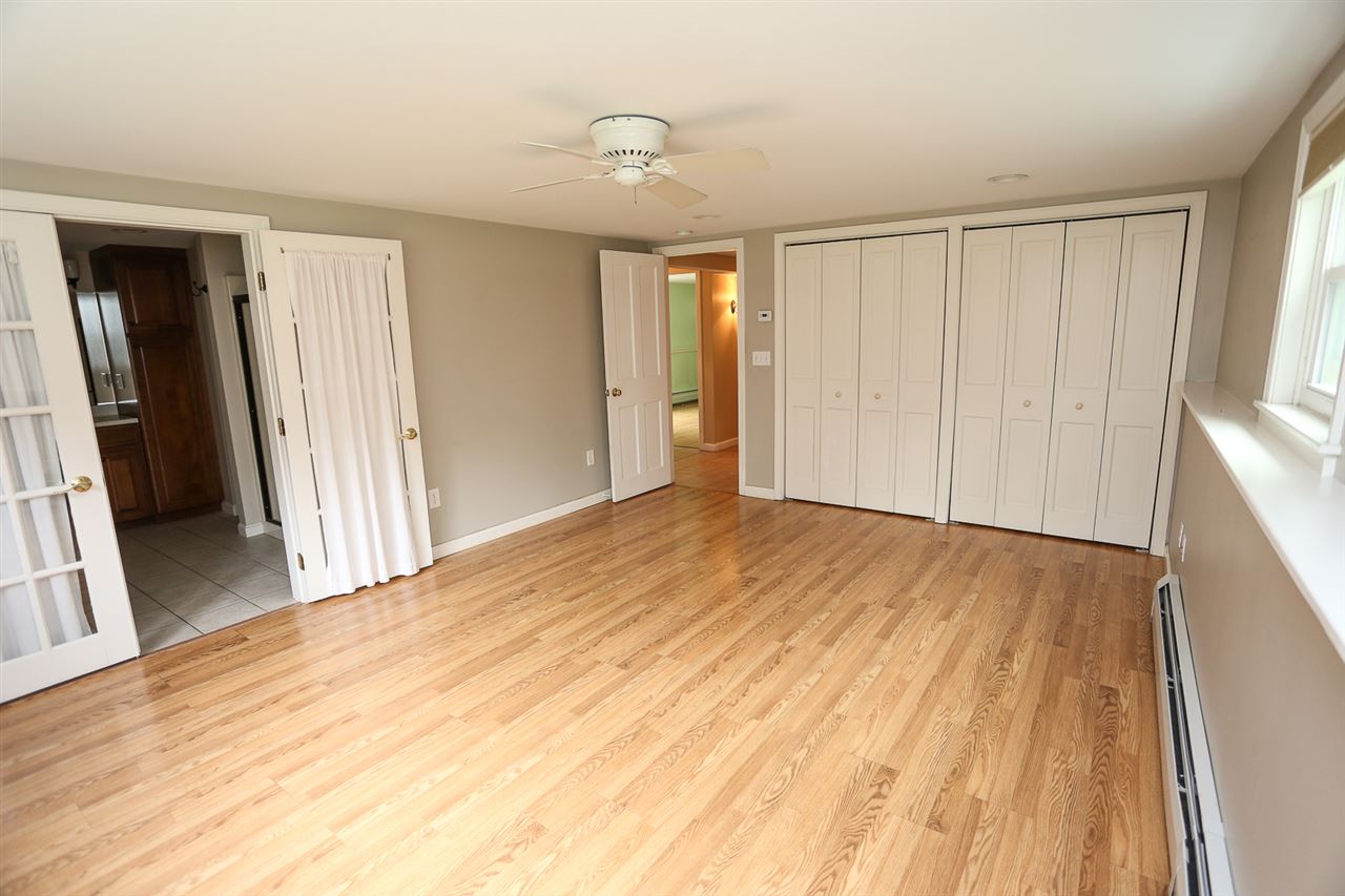 37 Hemlock Street Rochester, NH 03867 - Photo 32 of 38
