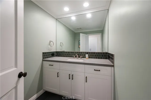 $11,900 | 30 Misty Acres Road, Rolling Hills Estates, CA 90274