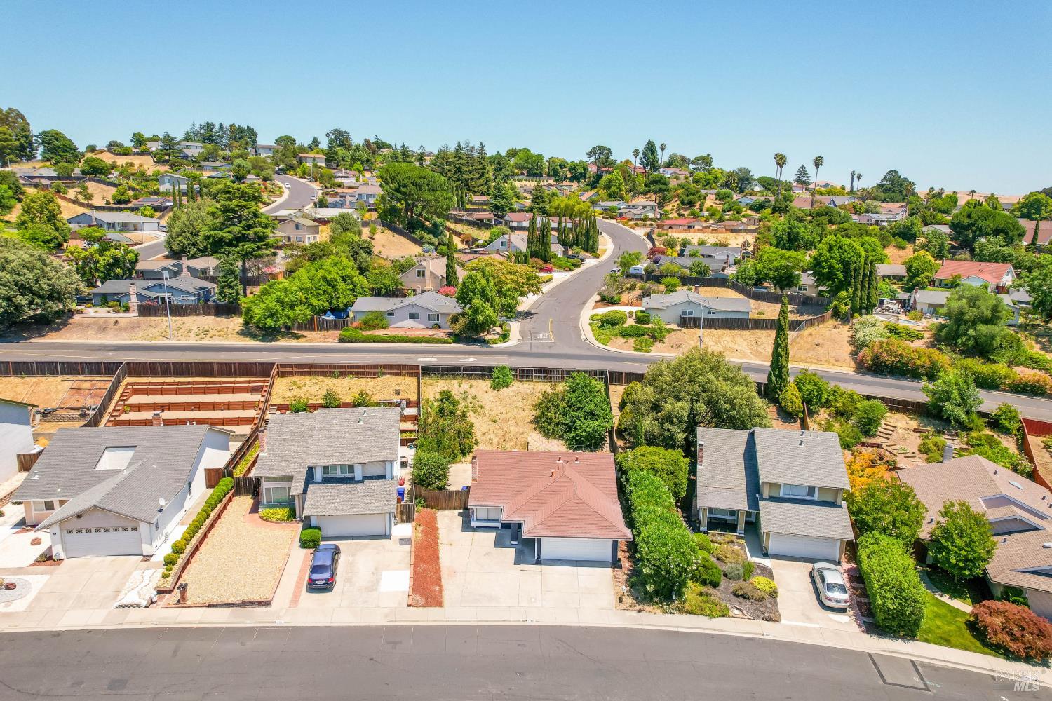 740 Coral Ridge Circle Rodeo, CA 94572 - Photo 4 of 58
