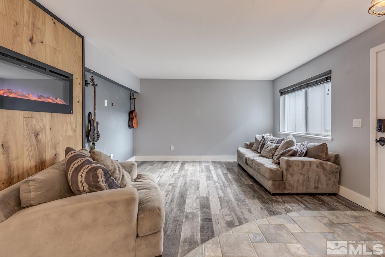 3955 Kings Row Reno, NV 89503 - Photo 10 of 40 Photo 10