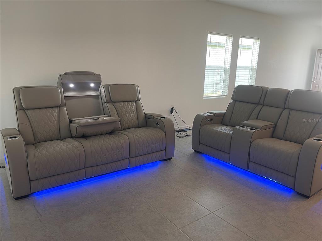 3702 Nightfall Road Winter Haven, FL 33881 - Photo 2 of 17 Gallery Image 2