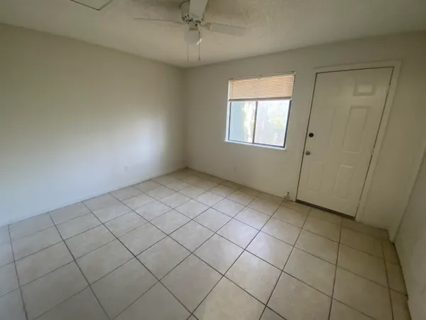 $1,195 | 2447 Talco Hills Drive, Unit C, Tallahassee, FL 32303