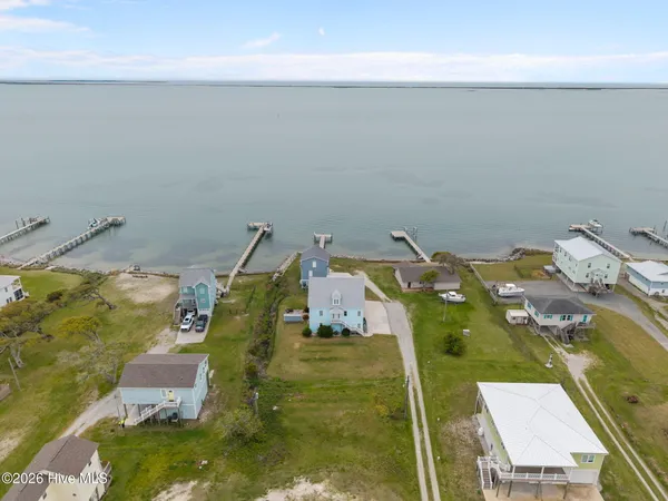 $799,000 | 117 Sandfiddler Lane, Harkers Island, NC 28531