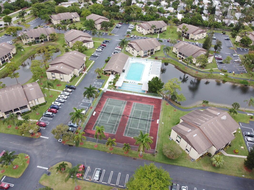 320 Pine Ridge Circle, Unit A1 Greenacres, FL 33463 - Photo 50 of 65 DJI_0820