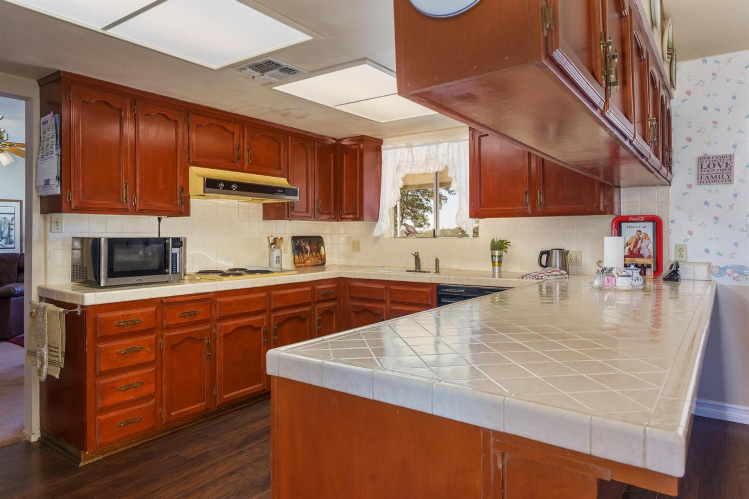 35467 Wells Road Coarsegold, CA 93614 - Photo 14 of 48 Gallery Image 14