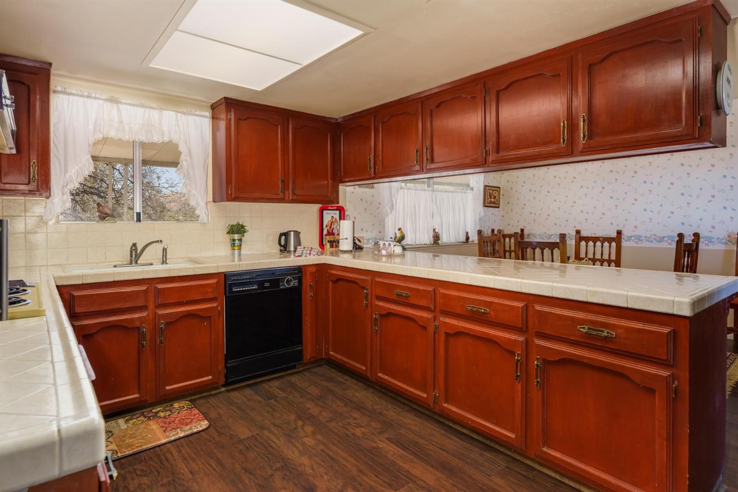 35467 Wells Road Coarsegold, CA 93614 - Photo 15 of 48 Gallery Image 15
