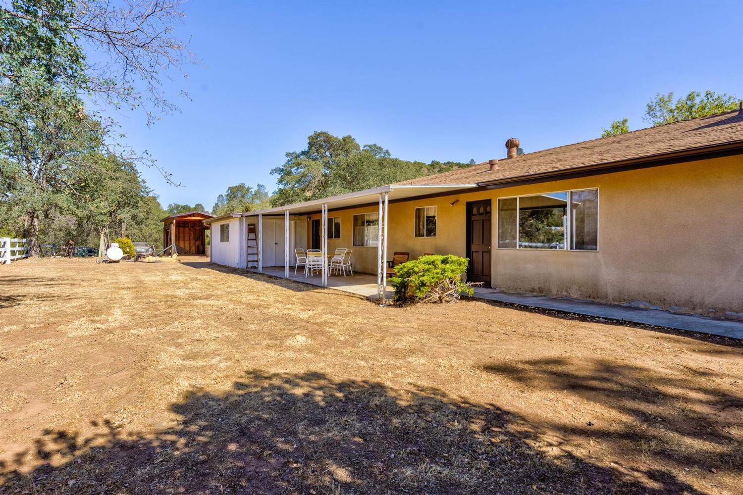35467 Wells Road Coarsegold, CA 93614 - Photo 32 of 48 Gallery Image 32