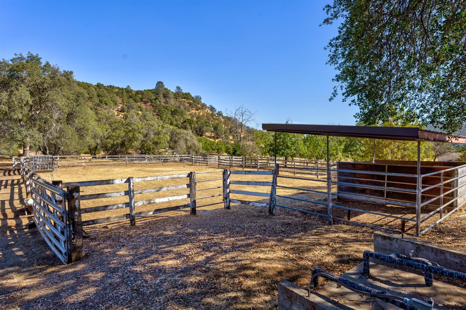 35467 Wells Road Coarsegold, CA 93614 - Photo 39 of 48 Gallery Image 39