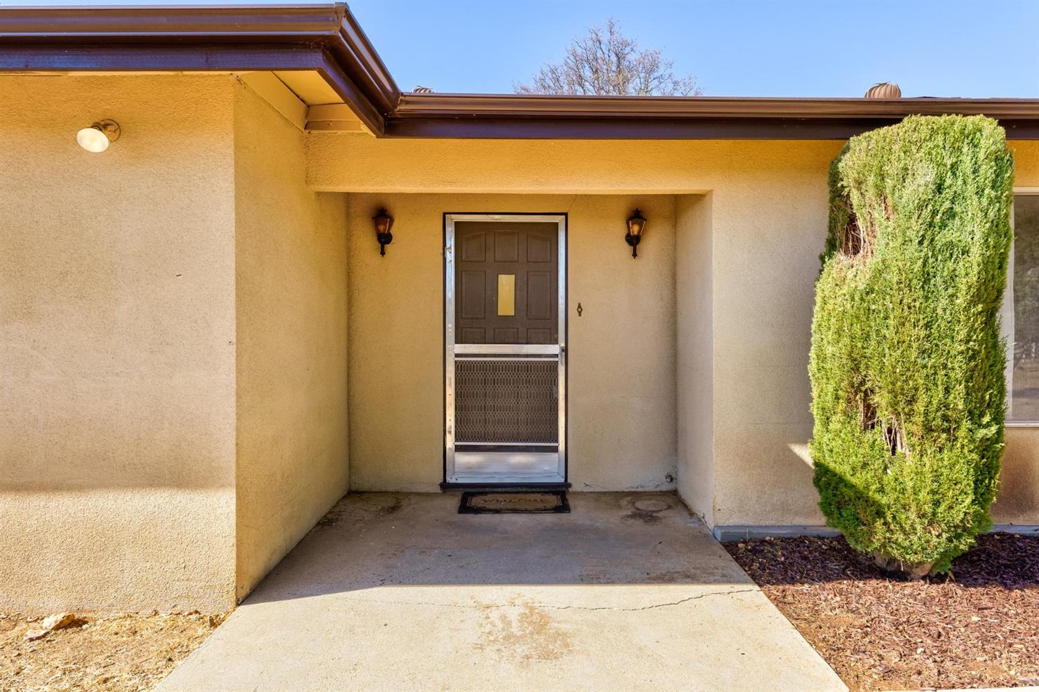 35467 Wells Road Coarsegold, CA 93614 - Photo 5 of 48 Gallery Image 5