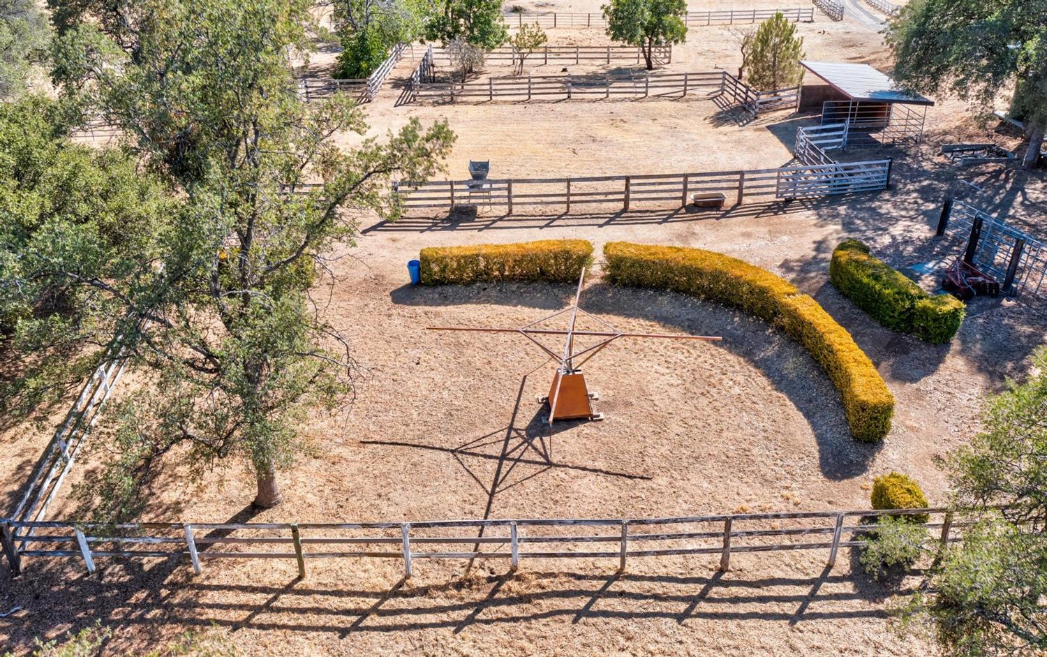 35467 Wells Road Coarsegold, CA 93614 - Photo 42 of 48 Gallery Image 42