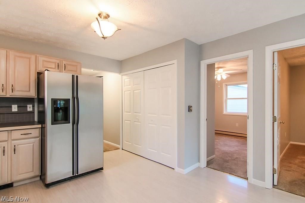 206 Sunset Road Avon Lake, OH 44012 - Photo 6 of 27 Gallery Image 6