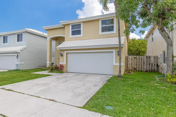 $4,200 | 6466 Buena Vista Drive, Margate, FL 33063
