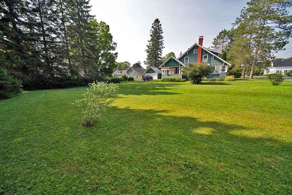 63 High Street Houlton, ME 04730 - Photo 11 of 110 maine-house-houlton-yard