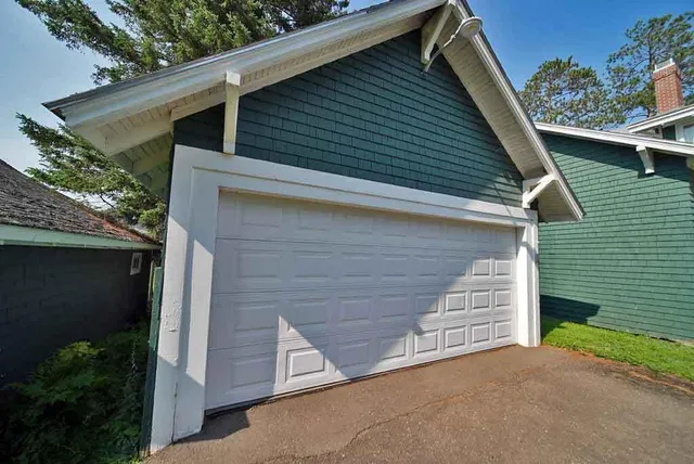 $259,500 | 63 High Street, Houlton, ME 04730