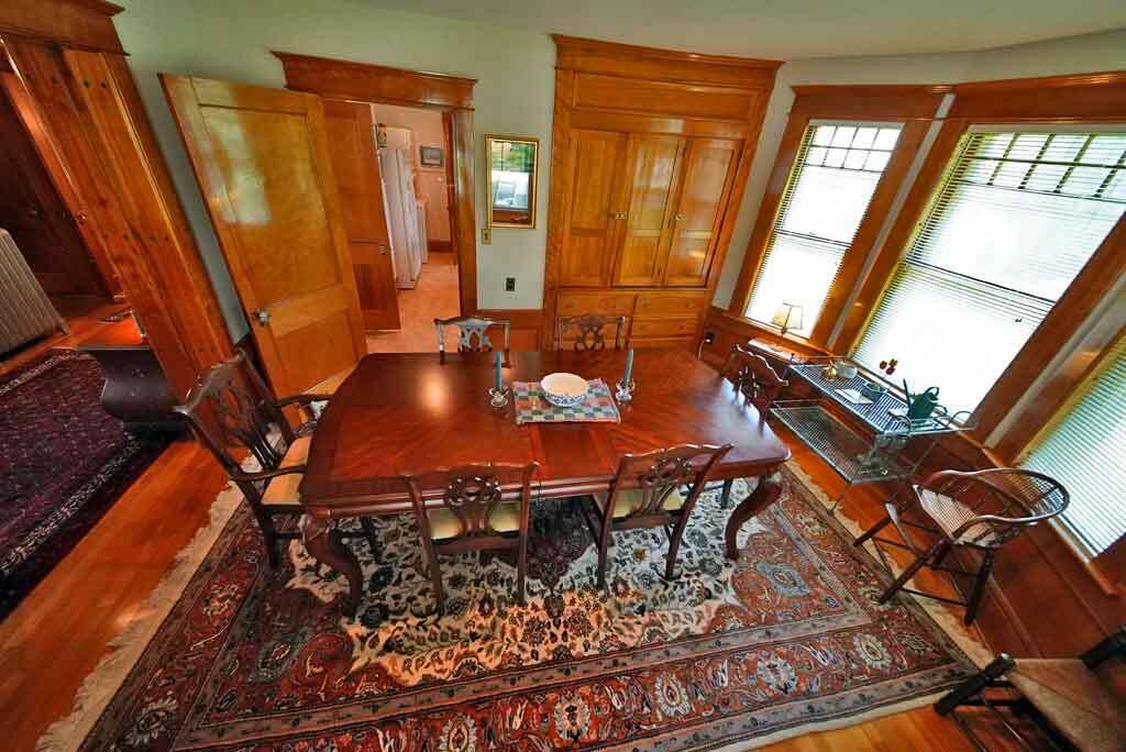 63 High Street Houlton, ME 04730 - Photo 15 of 110 me-old-house-dining-room