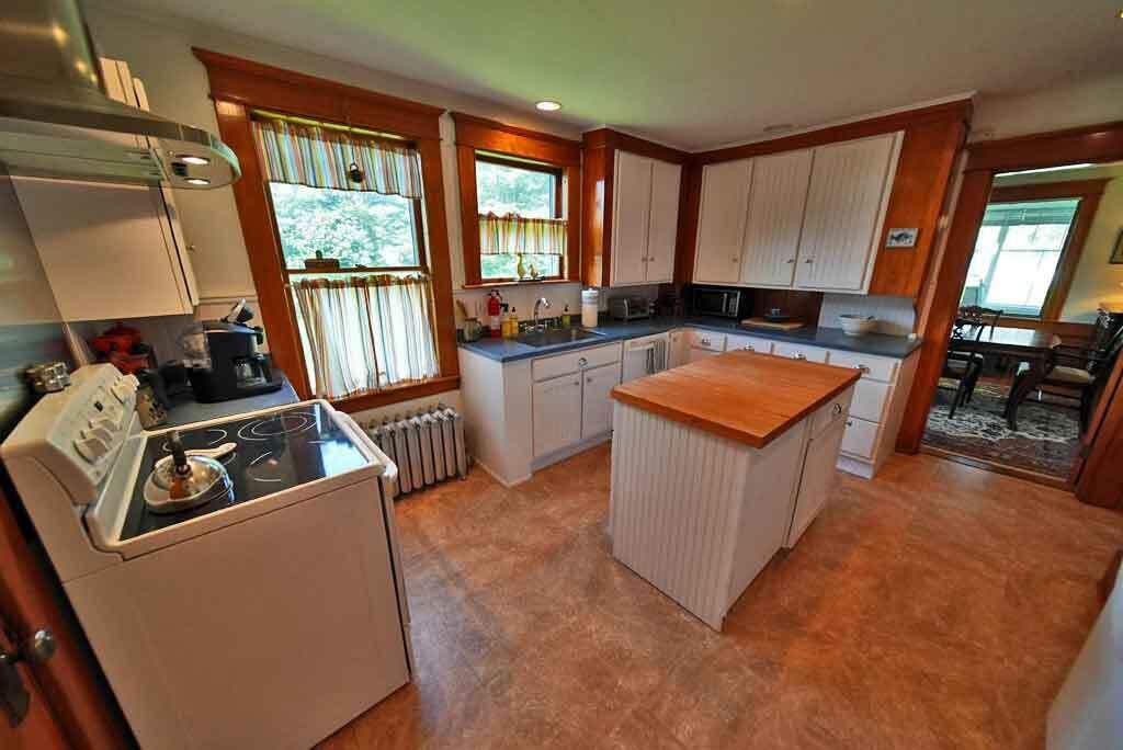 63 High Street Houlton, ME 04730 - Photo 31 of 110 kitchen-bungalow-home