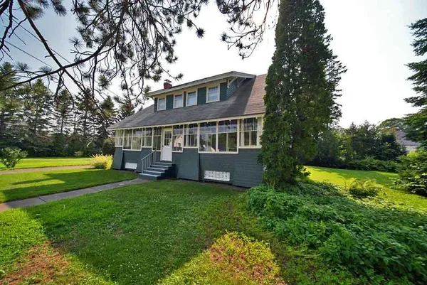 $259,500 | 63 High Street, Houlton, ME 04730