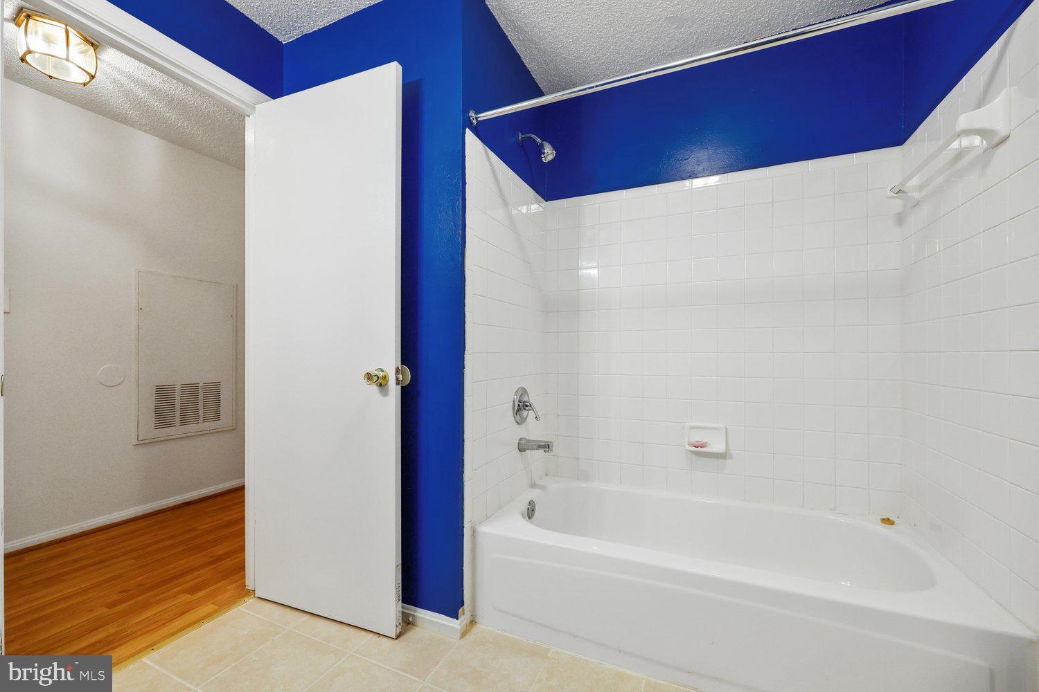 12902 Churchill Ridge Circle, Unit 7 Germantown, MD 20874 - Photo 39 of 58 Bath