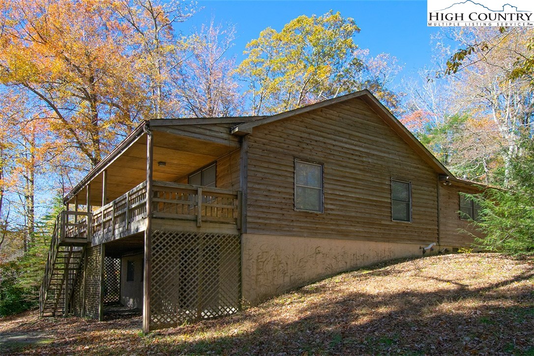 1182 Russ Cornett Road Boone, NC 28607 - Photo 2 of 18 Gallery Image 2