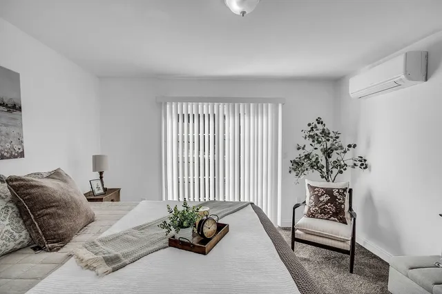 $2,700 | 2 South Grove Street, Unit 209, Haverhill, MA 01835