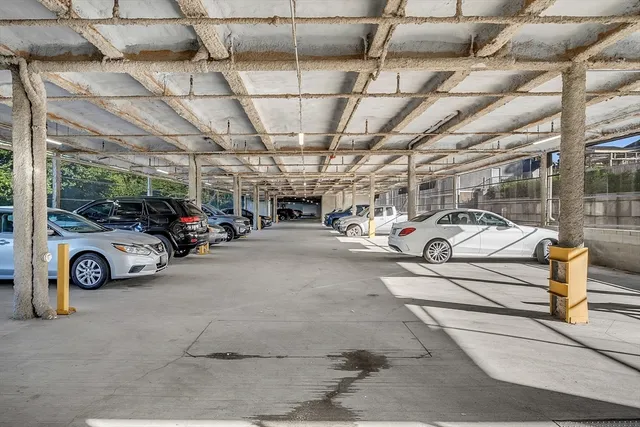 $2,700 | 2 South Grove Street, Unit 209, Haverhill, MA 01835