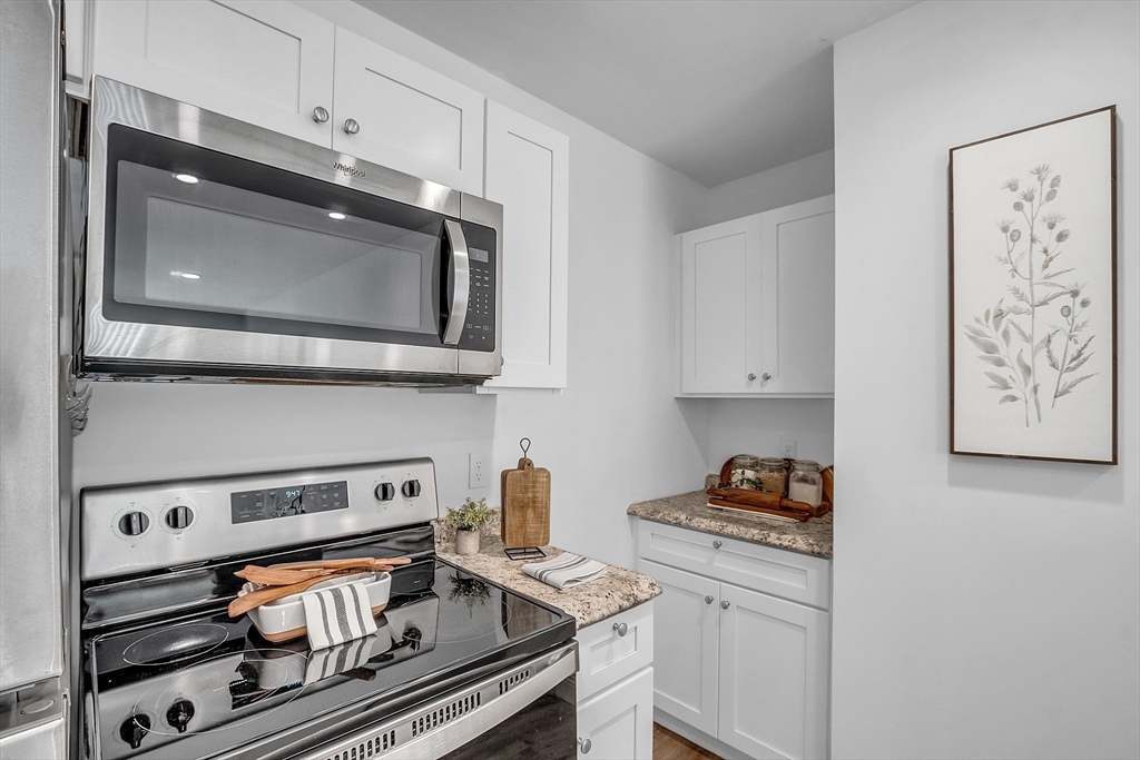 2 South Grove Street, Unit 209 Haverhill, MA 01835 - Photo 4 of 29