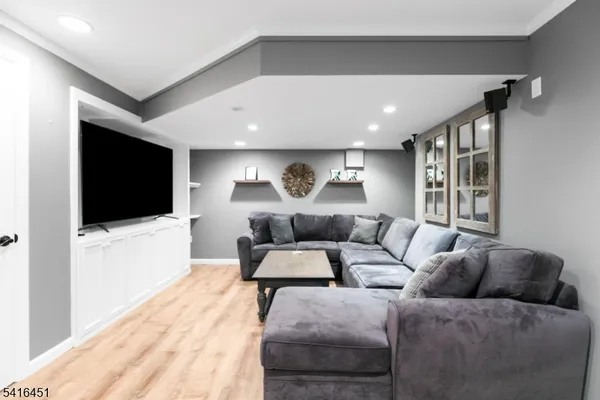 $1,399,000 | 1 Vanderveer Drive, Bernards, NJ 07920