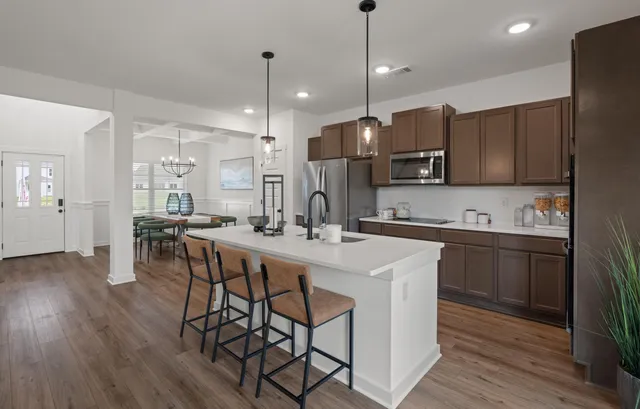 $544,850 | 96 Hidden Hive Way, Freeport, FL 32439